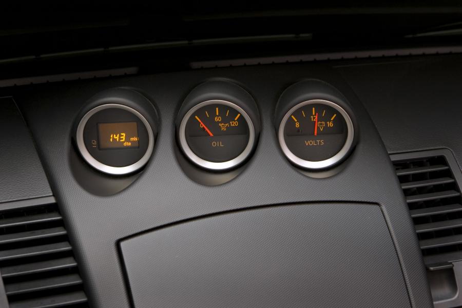  Nissan 350Z Roadster 2005 года  (фото 6 из 25)